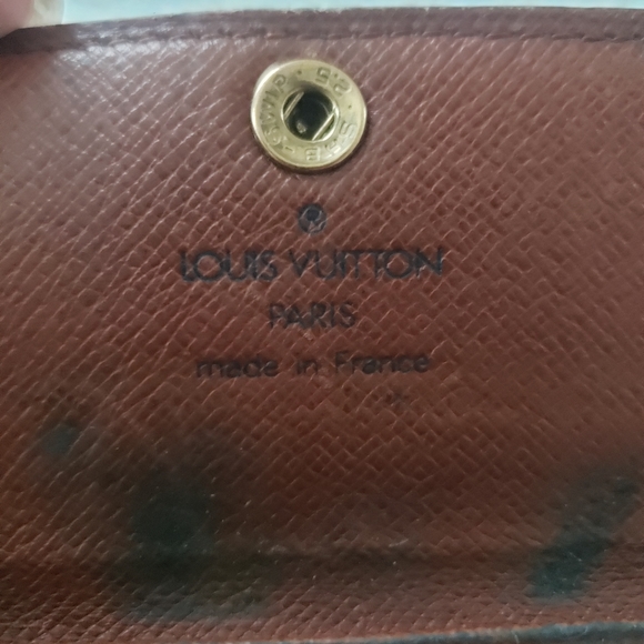 LV monogram keyholder - Picture 5 of 11